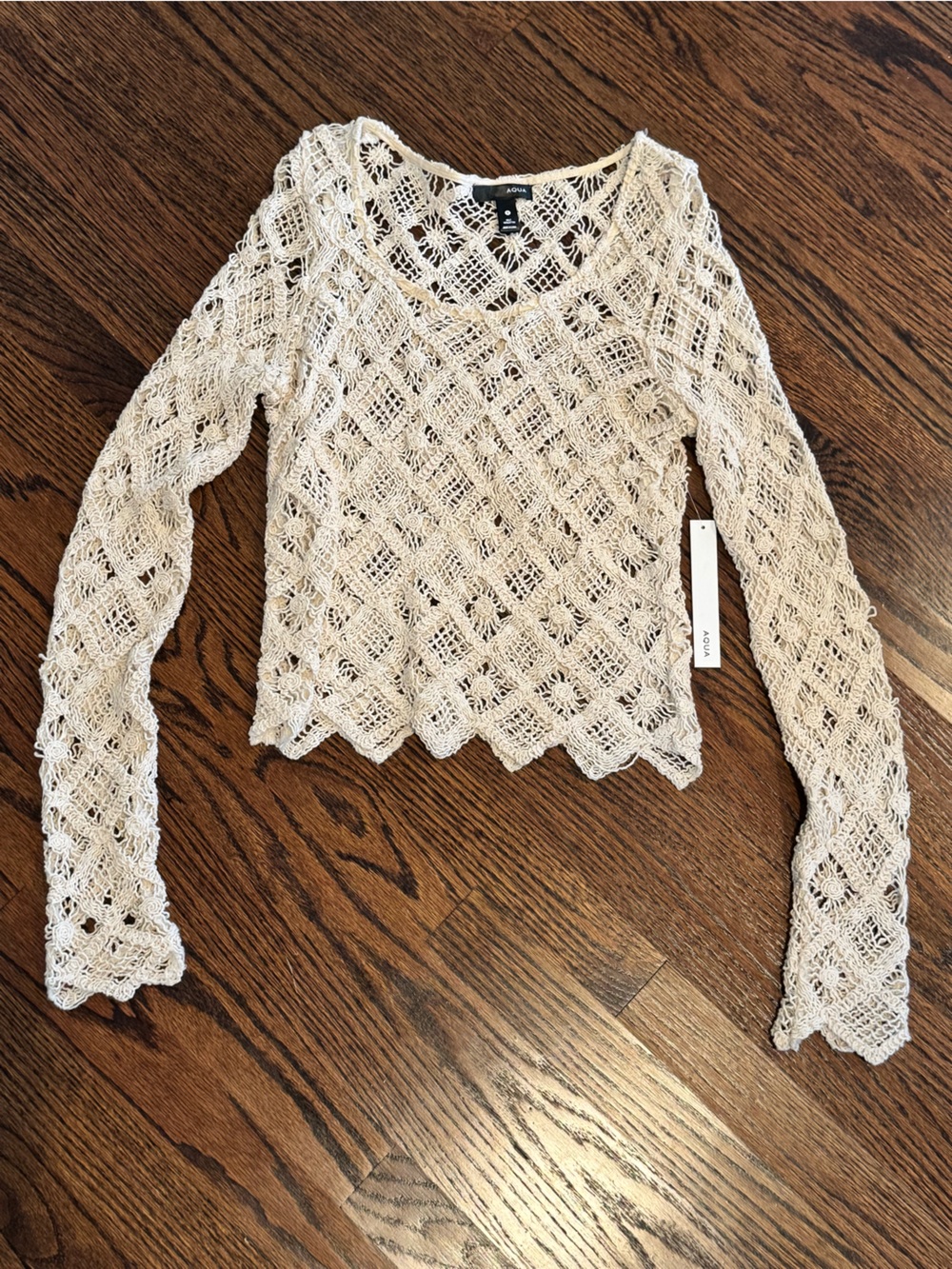 AQUA women’s Cream Crochet Knit Long-Sleeve Top NEW size small
